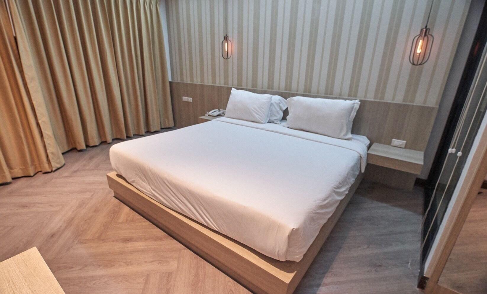 168 Studio Hotel Ubon Ratchathani Exterior photo